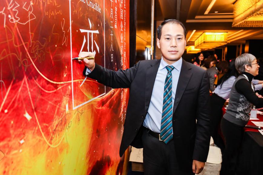 落地有声赵胜雄关漫步千里马长风破浪会有时